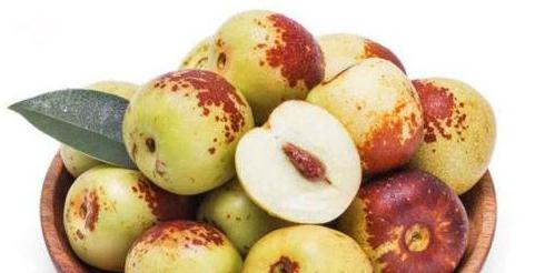 女人常吃黃驊冬棗，預(yù)防癌癥補(bǔ)中養(yǎng)神，養(yǎng)生必知